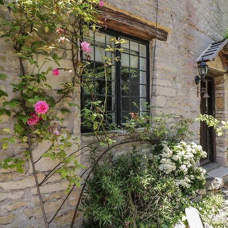 Fox Den Cottage Castle Combe Exterior photo